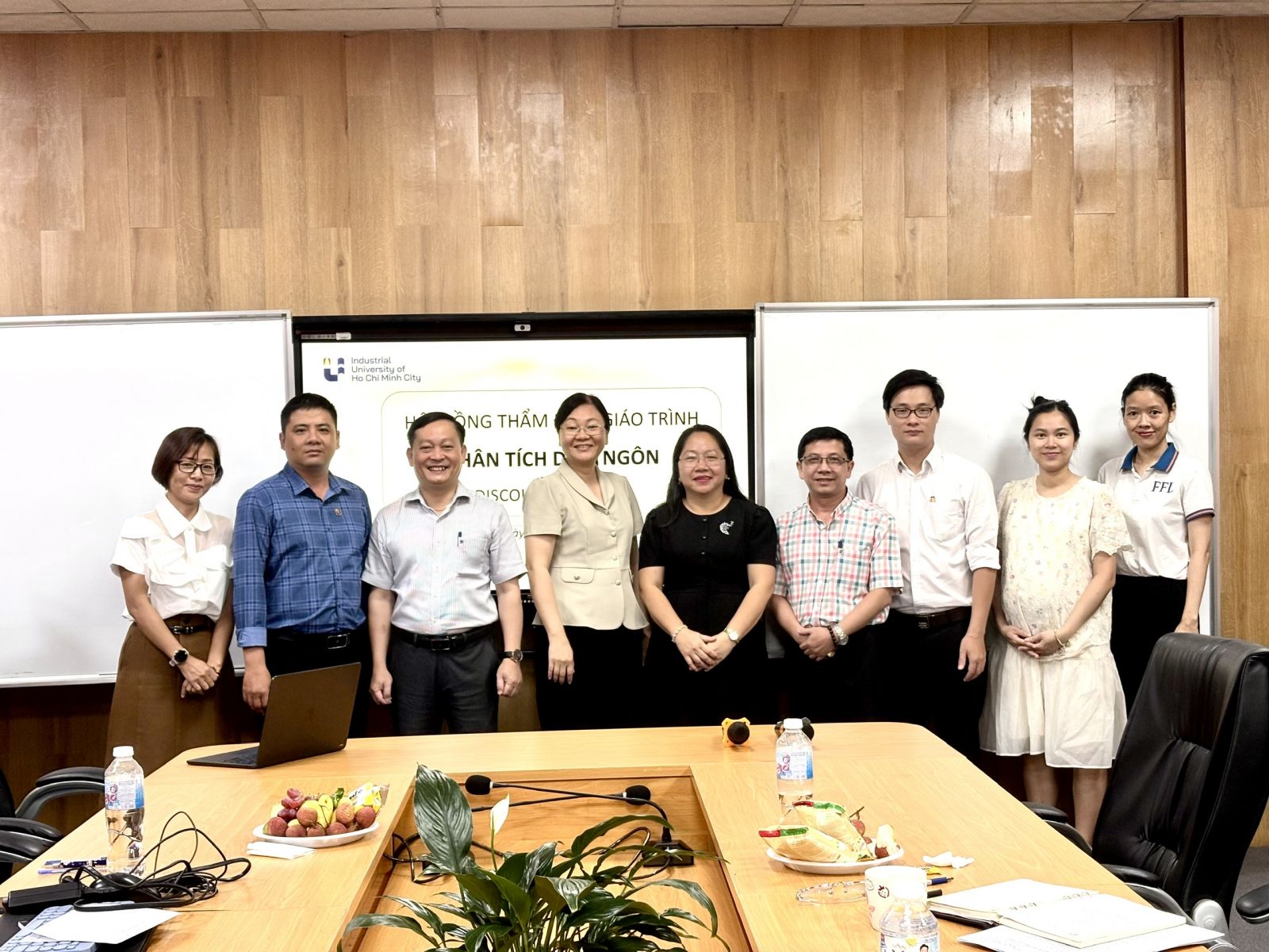 Buổi họp Hội đồng thẩm định giáo trình DISCOURSE ANALYSIS