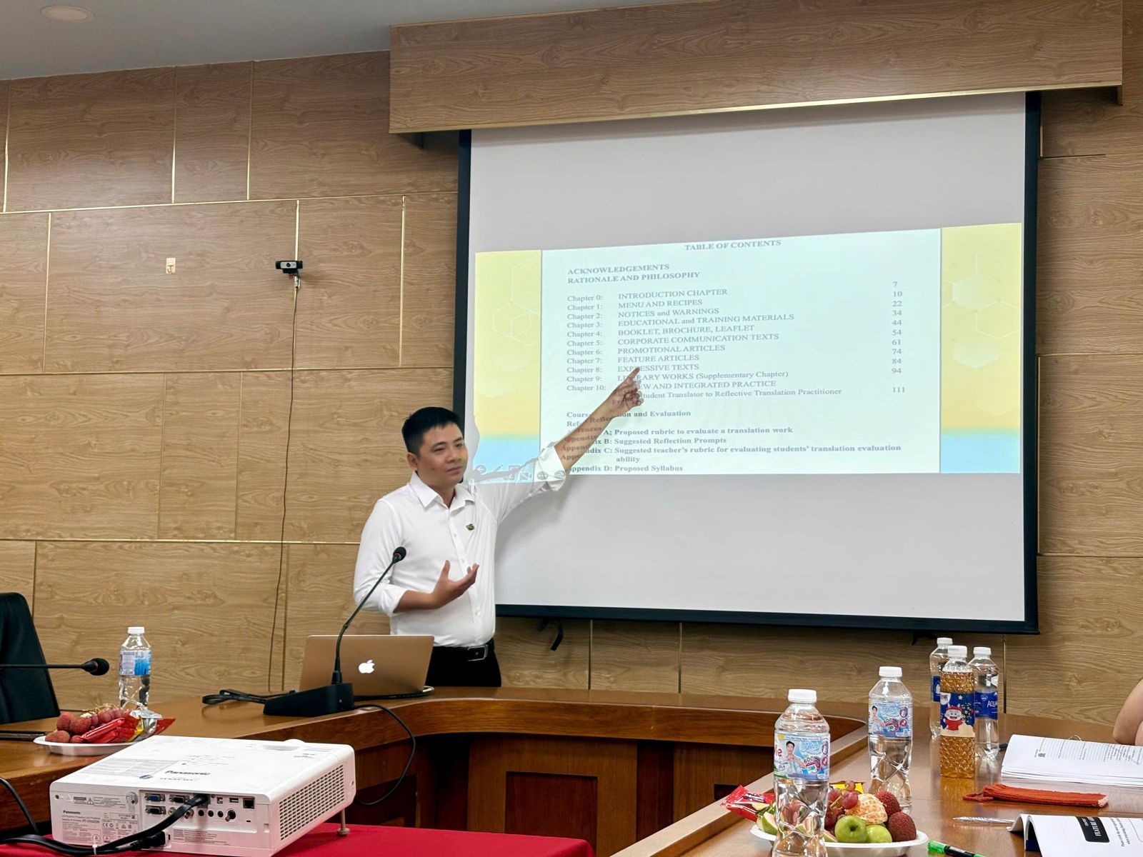 Chủ biên báo cáo nội dung giáo trình