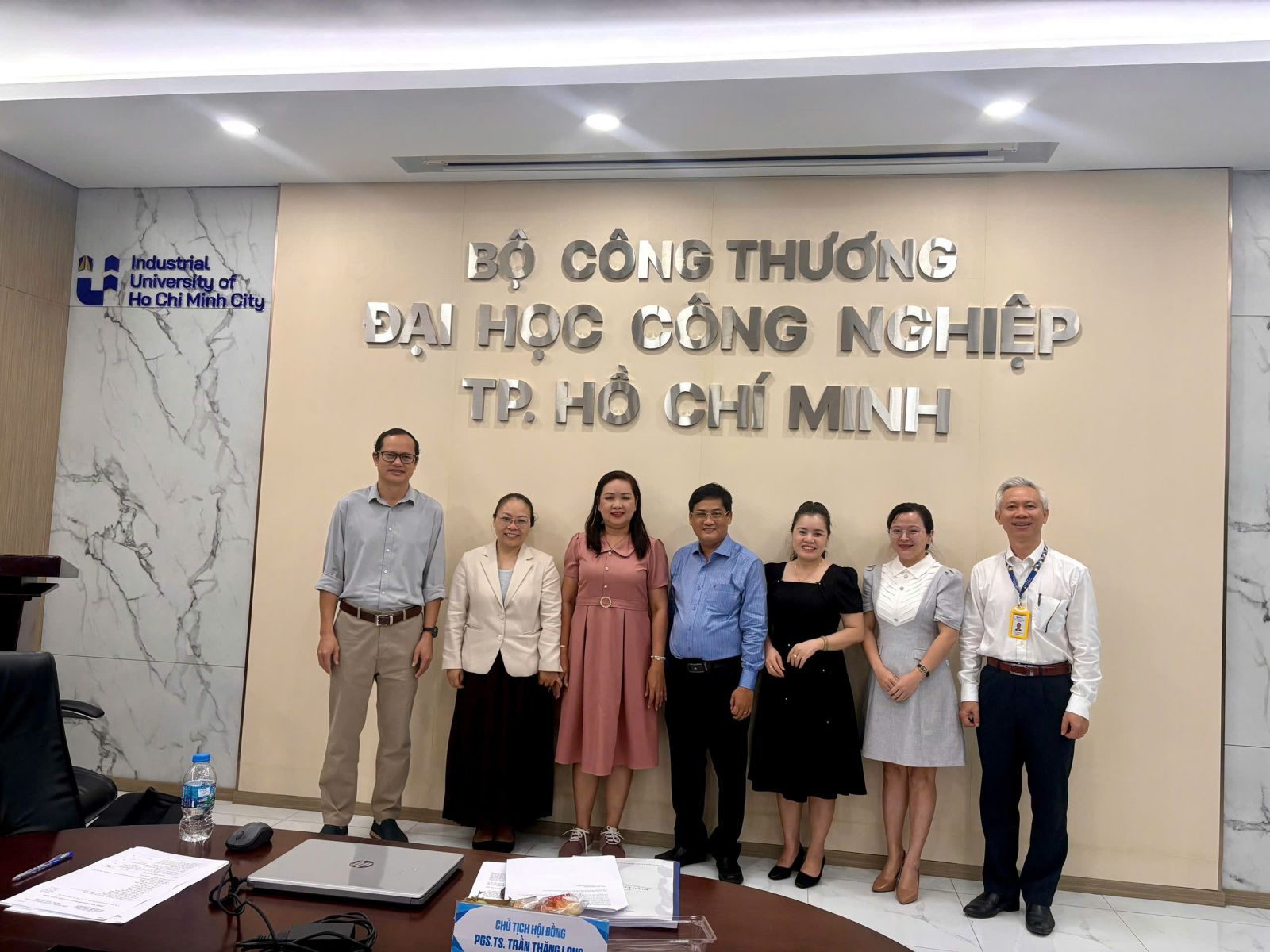 Thành viên Hội đồng 